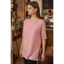 Armonika Kadın Gül Kurusu Yuvarlak Yaka Duble Kol Yanları Yırtmaçlı Pamuklu T-Shirt ARM-26Y137001