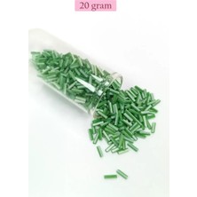 Just Cheap Store Uzun Boru Kesme Boncuk Çap 2mm Uzunluk 10 mm - 20 Gram - Yeşil Beyaz - BNC247