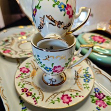 Manushum El Boyama Porselen Lilyum Kahve Fincanı-Beyaz 1 Adet