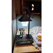 Famemus Accessory Sevdiklerinize Çok Şık Bir Işıklı Çift Biblo Ürün Boyutu En:8cm BOY:17CM