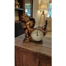 Famemus Accessory Şık Görünüm Masa Üzeri Saat Biblo Ofis ve Ev Dekoru Boyut 16*12CM