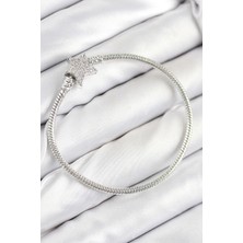 Pirinç Charm Zirkon Taşlı Yıldız Model Gümüş Renk Kadın Bileklik - Lisinya