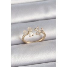 Pirinç Gold Renk Ayarlanabilir Zirkon Taşlı Kalp Beyaz Mineli Model Kadın Yüzük - Lisinya