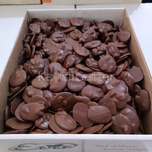 Kayısı Center Toptan Kayısı Çekirdekli Roche Sütlü Çikolata 10KG