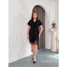 Zy Plus Büyük Beden Siyah Kısa Kollu Ceket Yaka Etek Kısmında Düğme Etek Uçlarında Dantel Detaylıdır