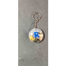 Miina Aksesuar Taş ve Epoksi Malzemelerden Üretilen Kişiye Özel Harf Anahtarlıktır.