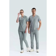 Uçak İş Giyim GRİ TEKNİK HİZMETLER PERSONEL FORMASI LİKRALI SCRUBS TAKIM (NEUTRAL GRAY)