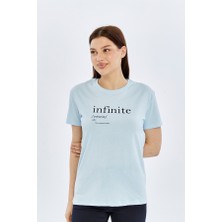Trender O Yaka Relaxed Fit Kadın T-Shirt Infinite Buz Mavi