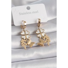 Youday Accessories 316L Çelik Gold Renk Beyaz Sedefli Yonca Simli Kelebek Figür Kadın Küpe