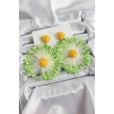 Youday Accessories Yeşil Püsküllü Papatya Figürlü Hasır Örgü Model Gold Renk Kadın Küpe