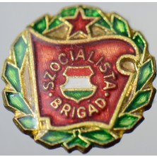 Banknoting Macaristan Sosyalist Rozet-Pin. 15,5 mm Renkli Mineli.
