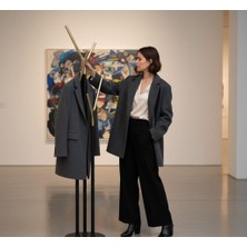 Nihat Evcim Saye Askılık Siyah Gold Metal Portmanto Modeli