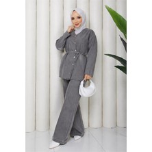 Neşeli Butik Kadın Gri Düğmeli Kuşak Detaylı Ikili Kot Tesettür Takım NBFT010