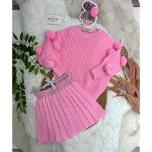 Özşe Moda Pembe Ponpon Kol Kazak Triko Etek Takım