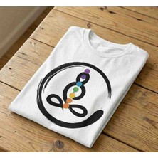 Zeda By Es Özel Tasarım 7 Çakra ve Meditasyon Figürlü Unisex Tişört