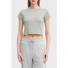 Calvin Klein Fitilli Pamuklu Slim Fit Bisiklet Yaka Crop T Shirt LV047AB802PEZ Bayan T Shirt LV047AB802 Pez
