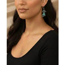 Gümüş Görünümlü Kedili Küpe