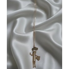 Modern Figür Detaylı Kolye