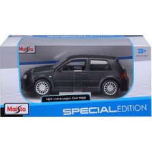 Die Grup May 31290 1:24 Volkswagen Golf R32 -Necotoys