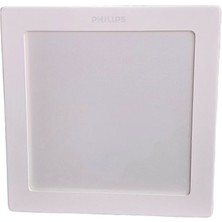 Philips Sıvaüstü Küçük Model Tavan Lamba 12,5W 4000K (Beyaz ile Sarı Arası Işık) 1250 Lümen 16,5 cm Kare Plastik Gövde