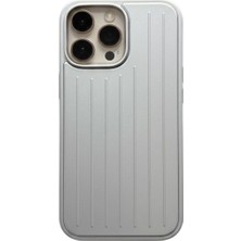 Iphone 16 Pro Uyumlu Çizgili Valiz Desenli Premium Kılıf