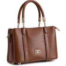 Altın Zincir Detaylı Dokulu Suni Deri Kadın El ve Omuz Çantası