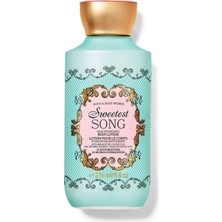 Bath & Body Works Sweetest Song Vücut Losyonu 236 ml Unisex Kullanıma Uygun Günlük Nemlendirici
