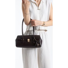 Dev 3 Adam Nçs Baget Kadın Kol Çantası Kapaklı ve Kilit Kapamalı