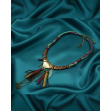 El Yapımı Yapraklı Gotik Kolye