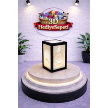 3D Hediye Sepeti Fener Tasarımlı 5 adet resminiz ile kişiselleştirilen dekoratif led ışıklı bir ürün.