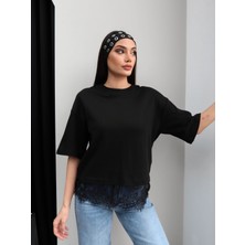 Esra Helvacı Etek Ucu Dantel Oversize Tshirt