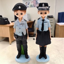 Elifeshop Lüks Polyester Polis Biblo 2’li Set 20 cm Dekoratif Reçine Heykel Karakol ve Polis Hediyesi