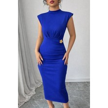 Evyora Kadın Yarı Balıkçı Yaka Kısa Kollu Çicek Aksesuar Detaylı Midi Dalgıç Elbise