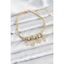 Kuşkaya Ticaret Pirinç Gold Renk Kelebek Charmlı Kadın Bileklik