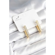 Kuşkaya Ticaret Kare Zirkon Taşlı Kadın Küpe