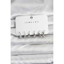 Kuşkaya Ticaret Gümüş Renk Pirinç Yıldız Modelli Kadın Küpe Seti