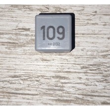 1J0906381A 109 Numaralı Röle Oem