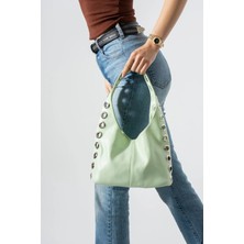 Özüm Çanta Günlük Şık Tasarım Metal Halka Detay Yumuşak Deri Görünümlü Kadın Kol ve Omuz Çanta Mint Yeşili