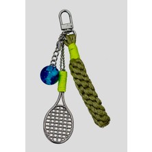 Dinç Spor Metal Tenis Raket Figürlü Paracord Örgü Anahtarlık – Dayanıklı Karabinalı Tasarım
