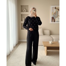 Moda Morfo Önü Ve Kolları Ponponlu Triko Kazak -Siyah