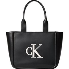 Calvin Klein Siyah  Kadın Bold Ck Orta Tote Çanta Modern Desen ile Şıklık