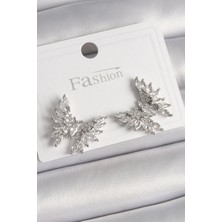 Pazarcan Pirinç Gümüş Renk Zirkon Taşlı Model Kadın Küpe