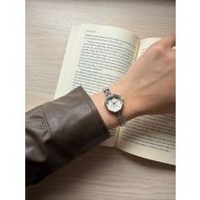 Rubsey Retro Minimal Metal Kordon Vintage Kadın Kol Saati Dizayn