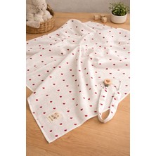 Two Child Çok Amaçlı Kalp Desenli Müslin Bez ve Ahşap Emzik Askısı, 2'li Set , 80X90 cm