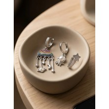 Museum Of You Uzay Temalı 3’lü Küpe Seti Gökkuşağı Gezegen ve Astronot Inci Detaylı Küpe