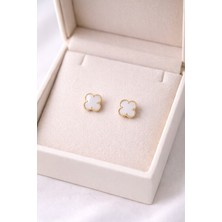 Ronanna Altın Renk Yonca Figürlü Çelik Küpe Model 2 – Kararmaz, Paslanmaz, Minimal &amp; Şık Kadın Küpesi