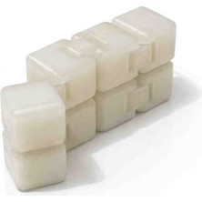 Formzen Fosforlu Sonsuz Küp (Infinity Cube) – 3D Baskı Stres Oyuncağı, Gece Parlayan Mini Küp (3 x 6,5 Cm)