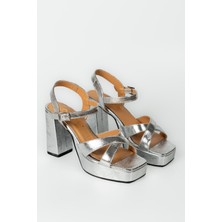 E.R.S Air Comfort Gümüş Hakiki Deri Düz Kare Burunlu Şık Platform Sandalet