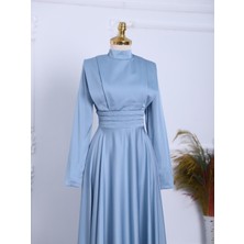 Moda Morfo Beli Plise Detaylı Önü Çift Kat Saten Abiye -Bebe Mavi