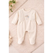 0-3 Ay %100 Pamuk Bebek Tulum – Nakış Detaylı, Dantel Işlemeli, Yenidoğan Kız Bebek Tulum